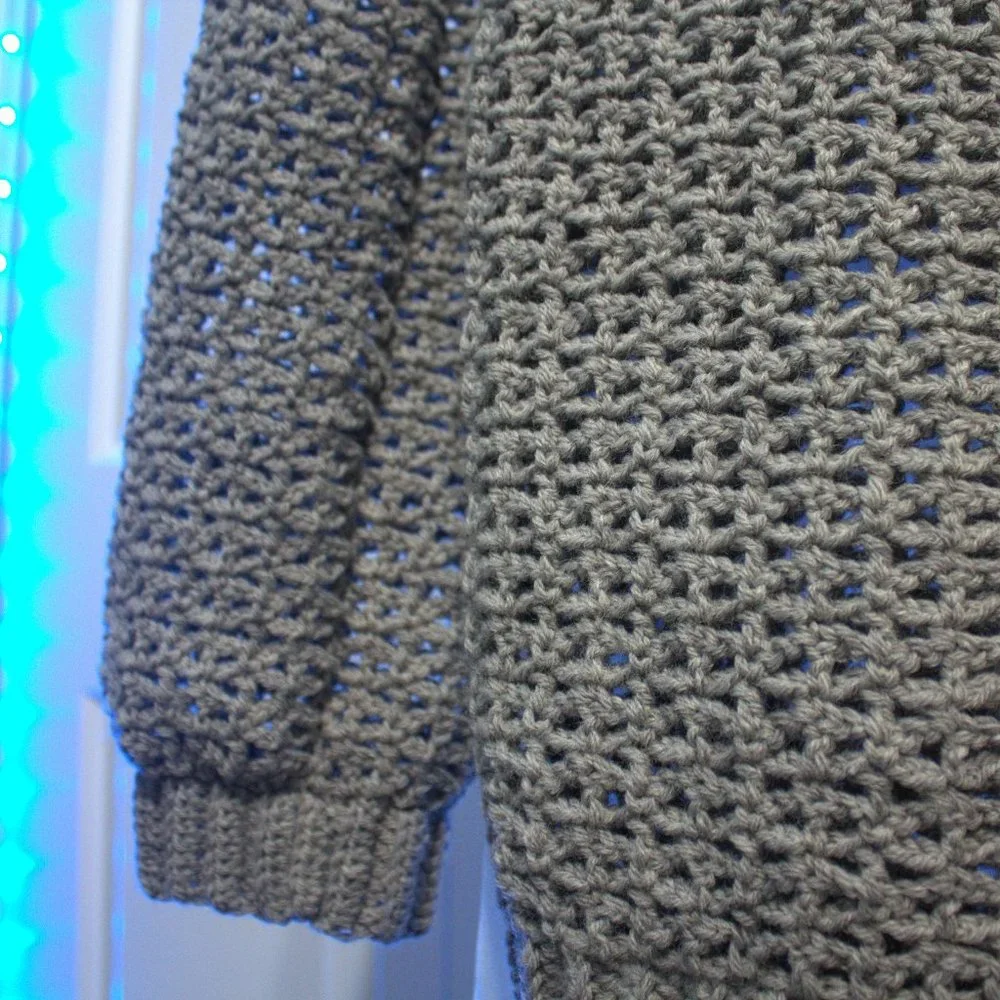 🧶Bizzybe Em's Lightweight Mesh Sweater - Picture 10 of 15